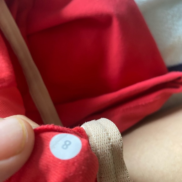 LULULEMON - Picture 2 of 4